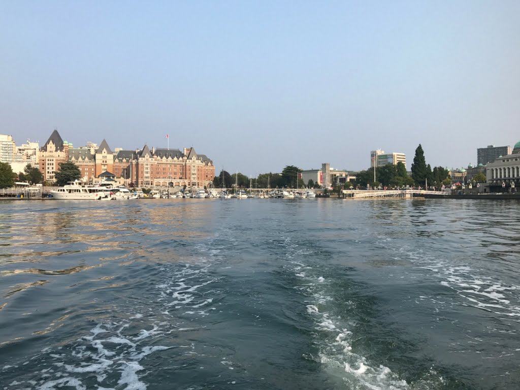 view-of-downtown-victoria-from-boat