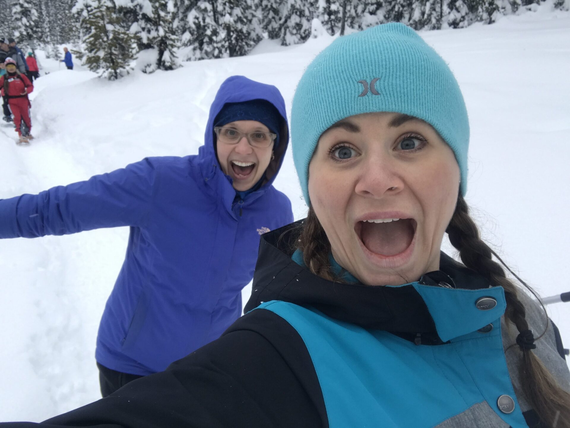 two-women-snowshoeing