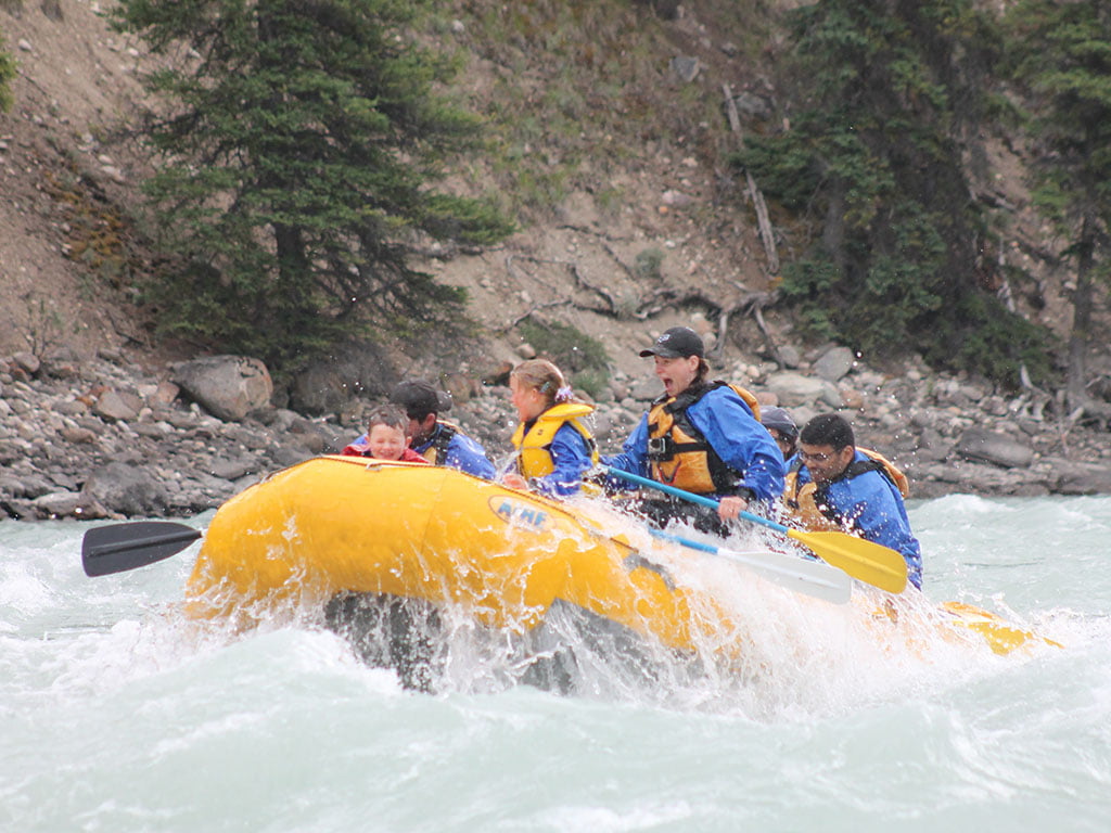 family-river-rafting