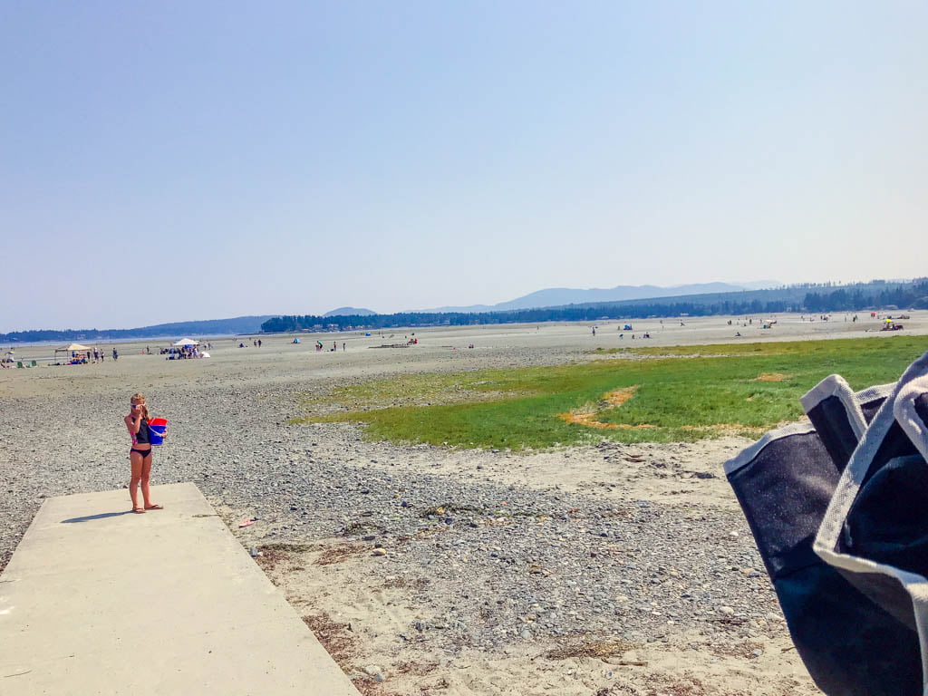 girl-on-rathtreavor-beach