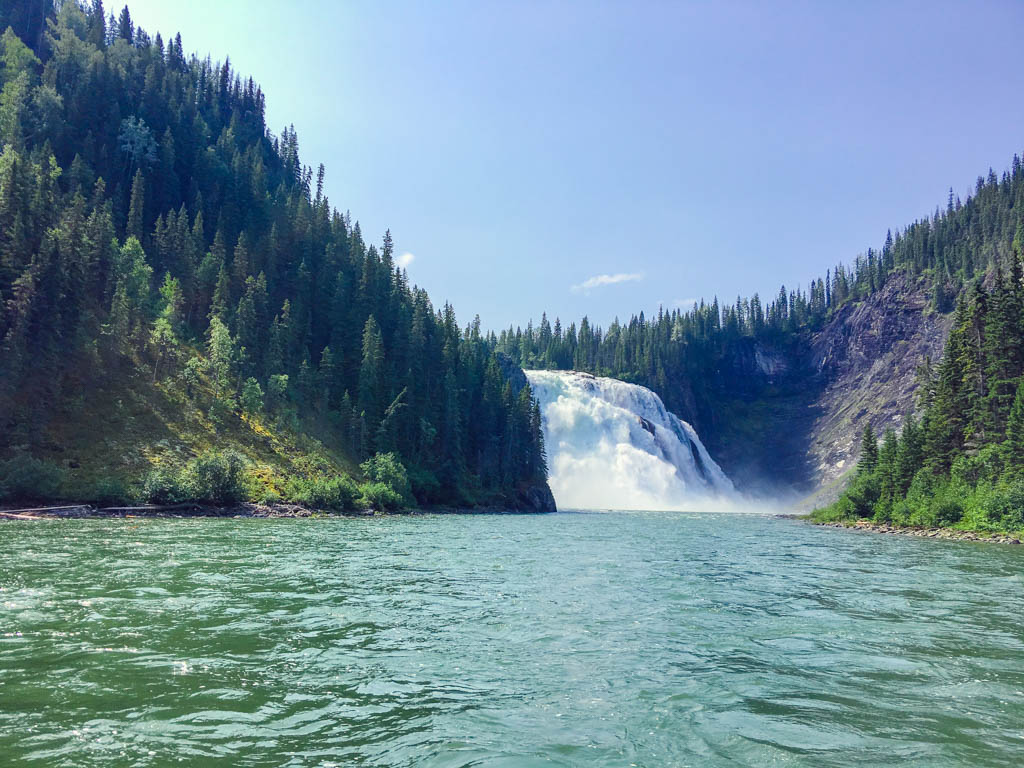 waterfall-at-kinuseo-falls