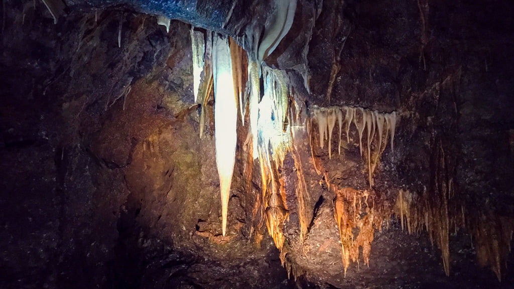 long-jphn-silver-stalagtite
