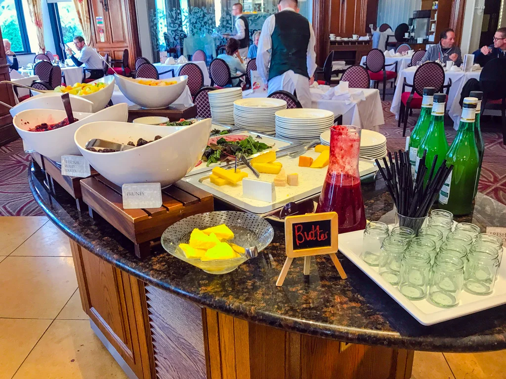 breakfast-buffet-slieve-donard