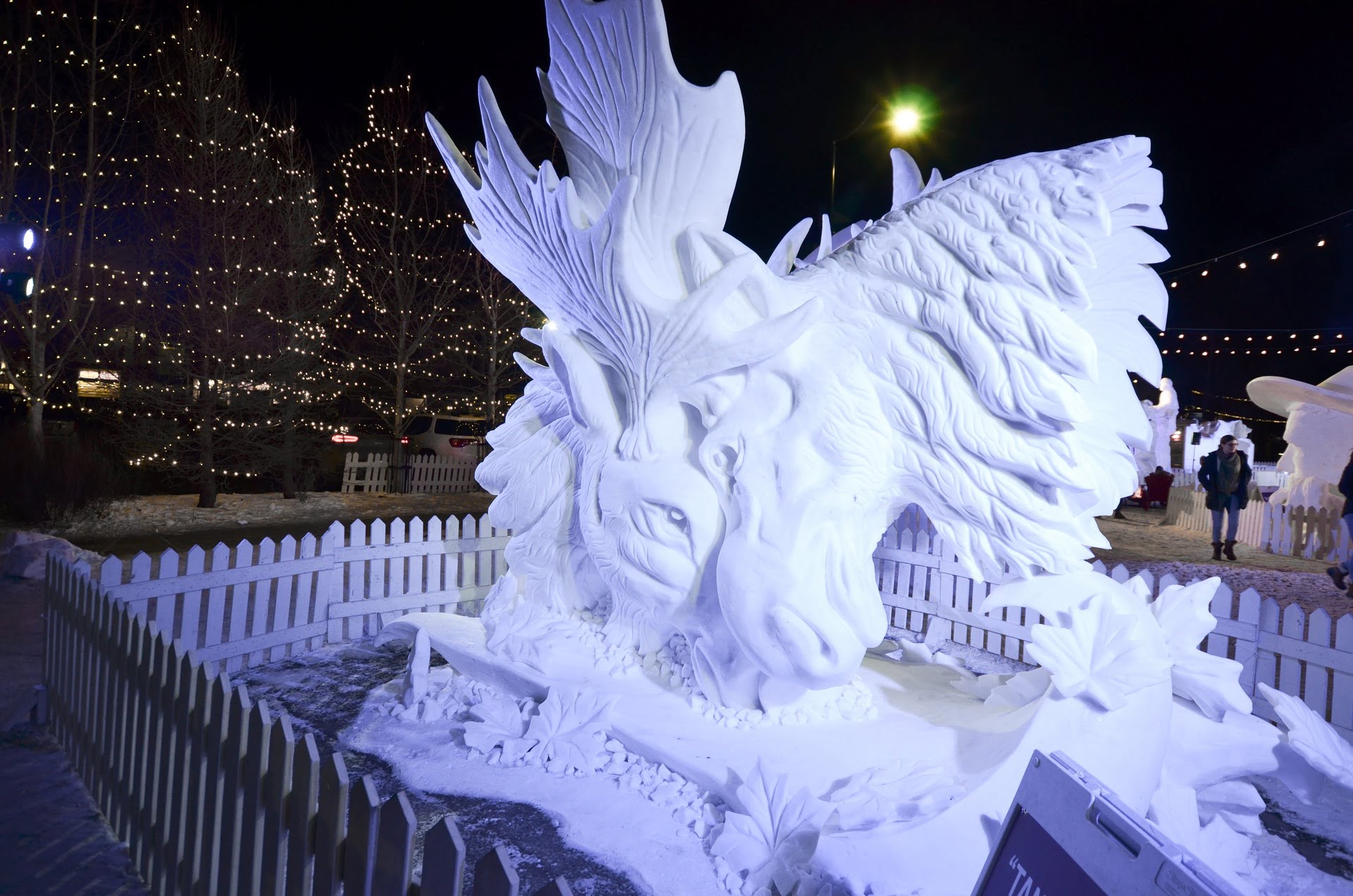 snow-sculpture