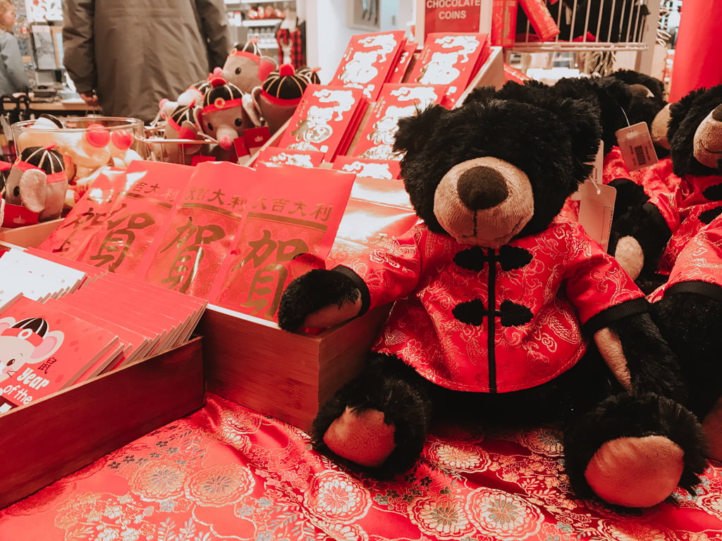 bear and red envelope display in the giftshop at the flyover canada taiwan