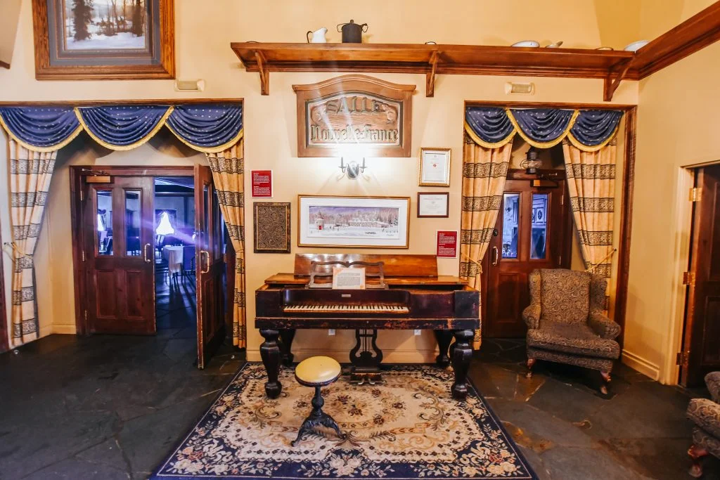 Entrance to Eco lounge