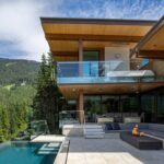 Best-Location-To-Host-a-Family-Reunion-in-BC-whistler-platinum-1
