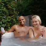 tofino-family-resort-hot-tub