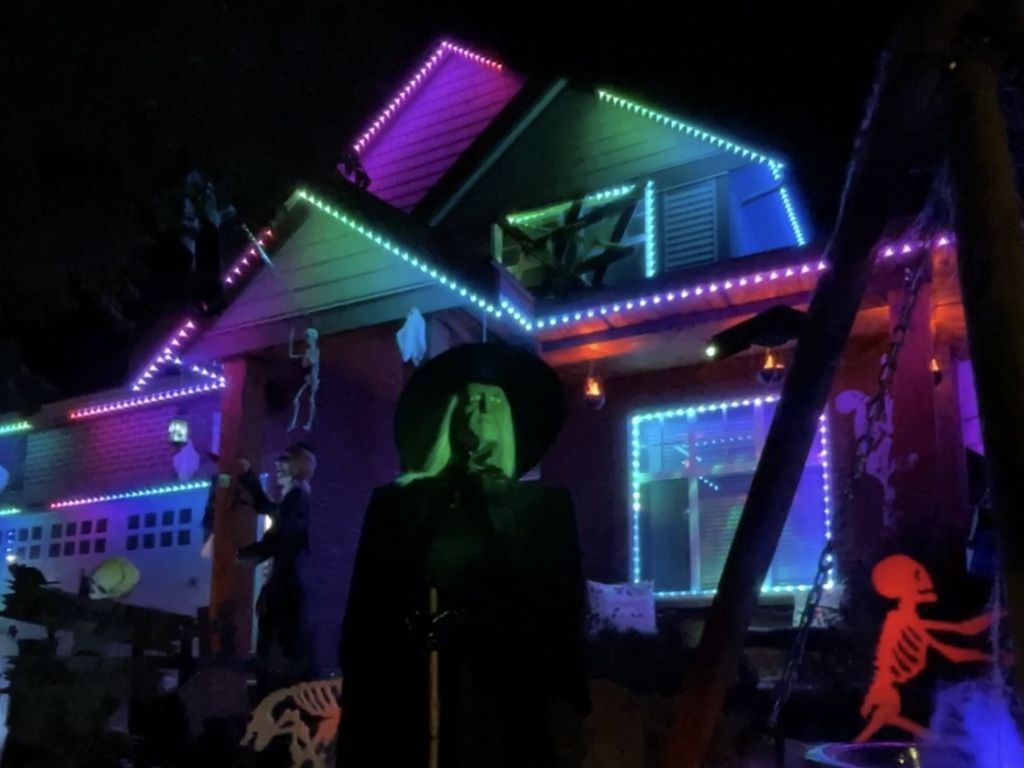 outside view of the langley light show at the haunted house langley