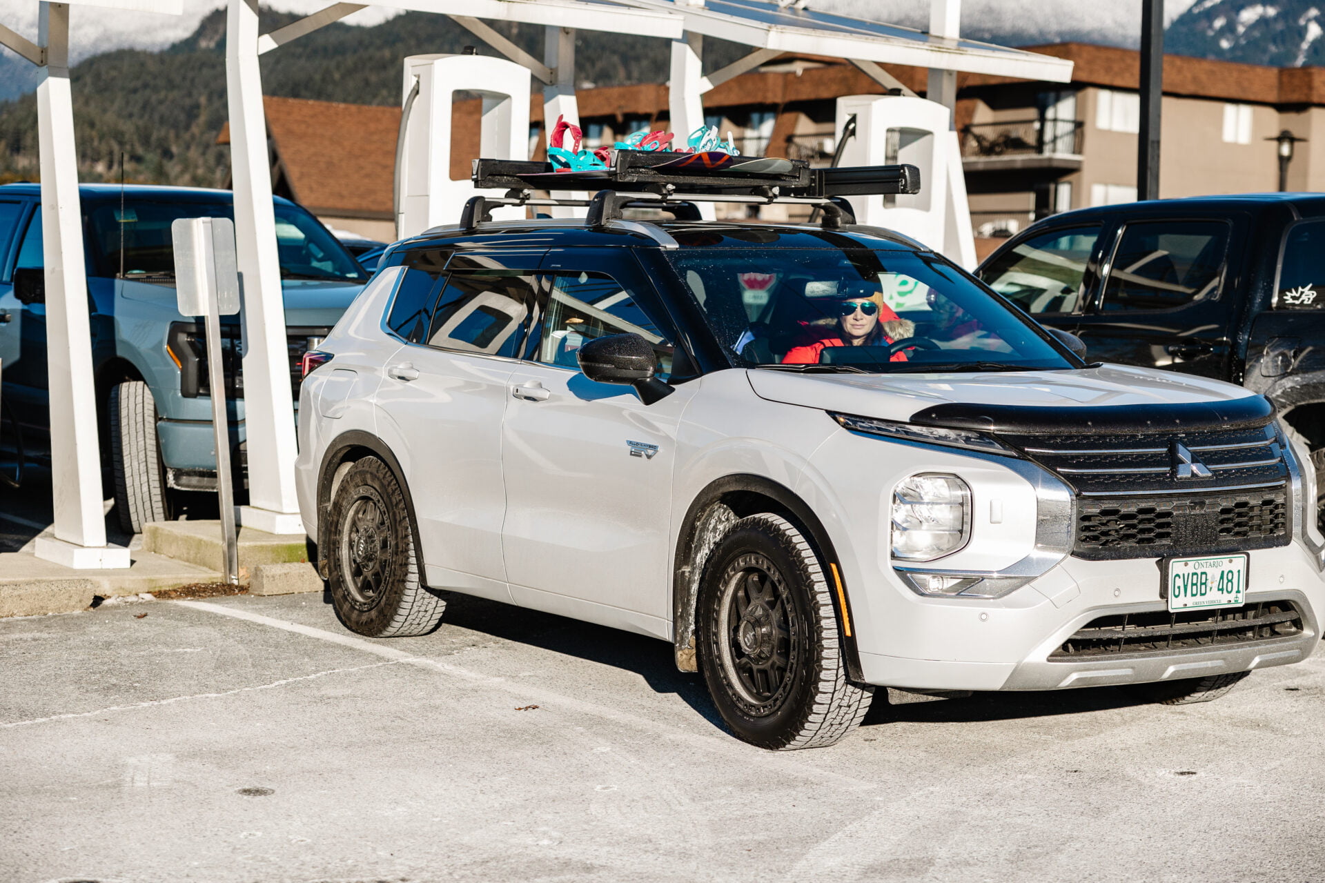 Embrace The Canadian Winter With The Mitsubishi Outlander PHEV Weekend