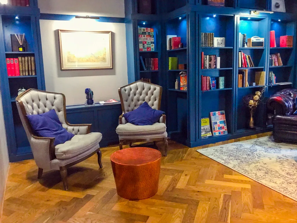 lounge area in the reception area of finn lough resort