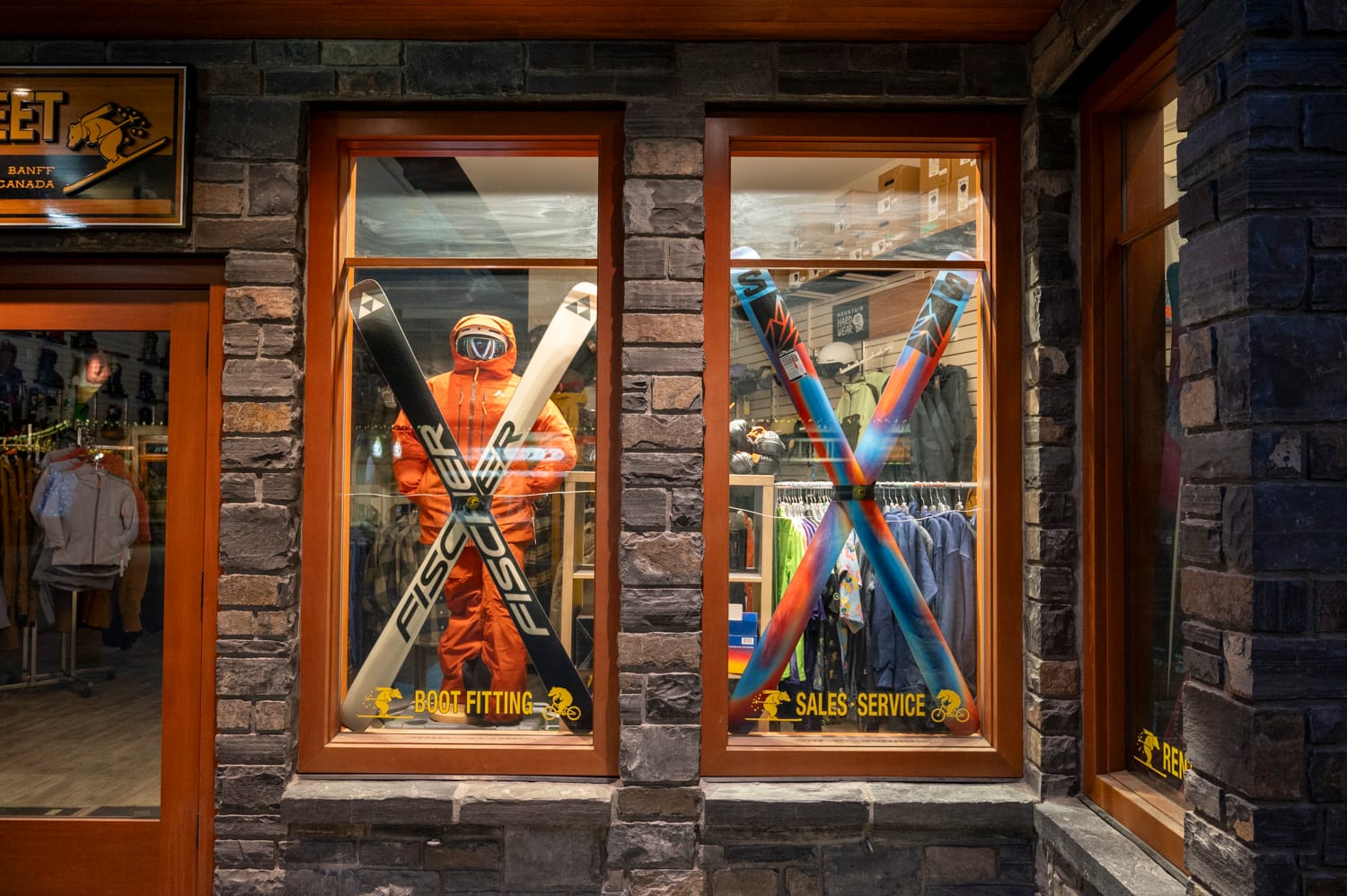 outside window of a winter and ski shop in banff alberta