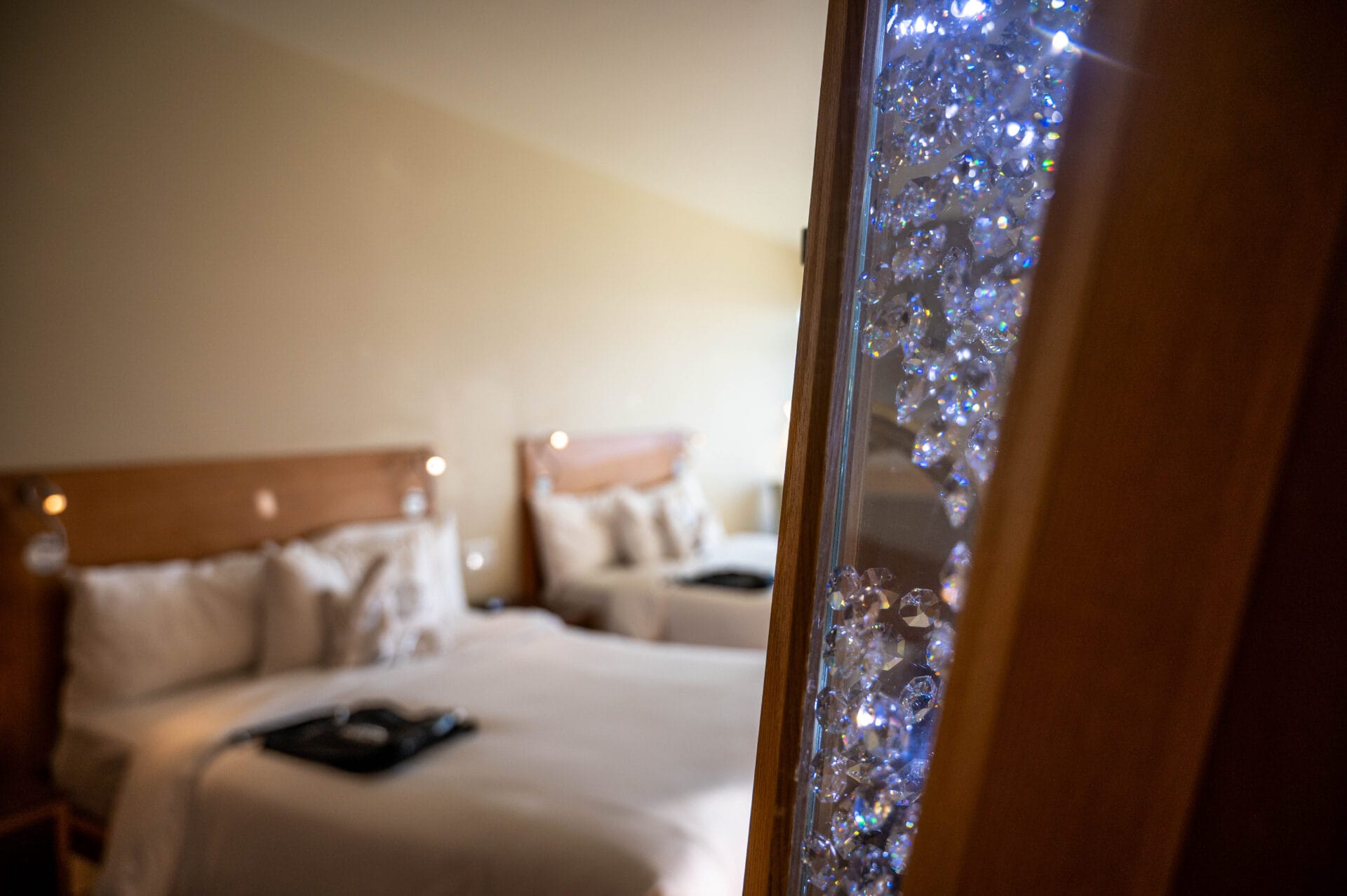 A cozy luxurious room at Sparkling Hill Resort