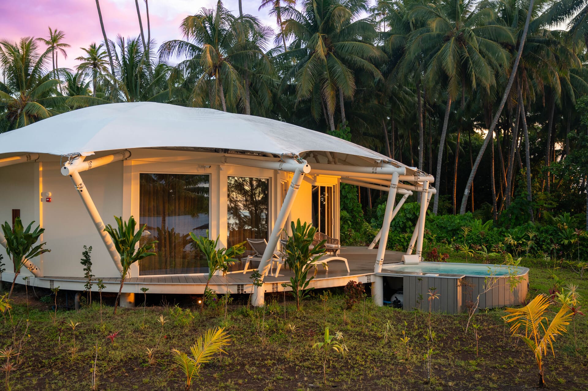 Apatoa Raiatea luxury waterfront villa